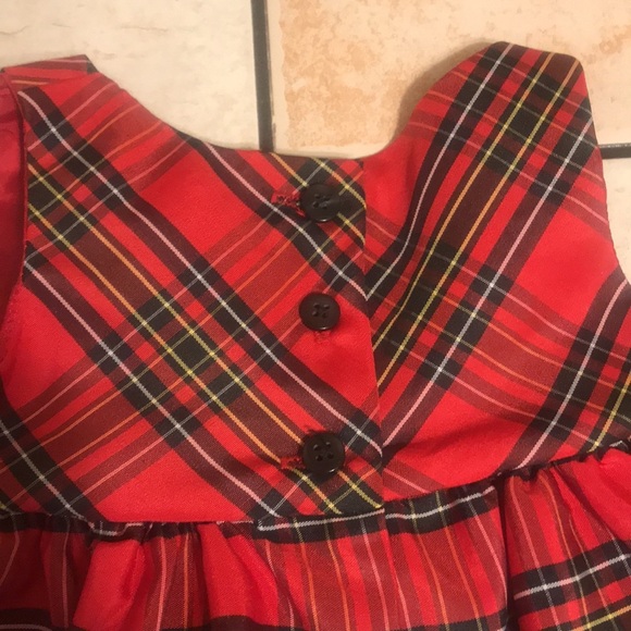 Good-lad red plaid Christmas baby girl dress size 6 months - Picture 7 of 9